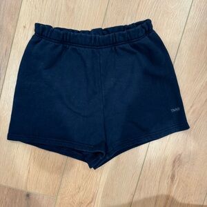 Aritzia TNA sweatshorts